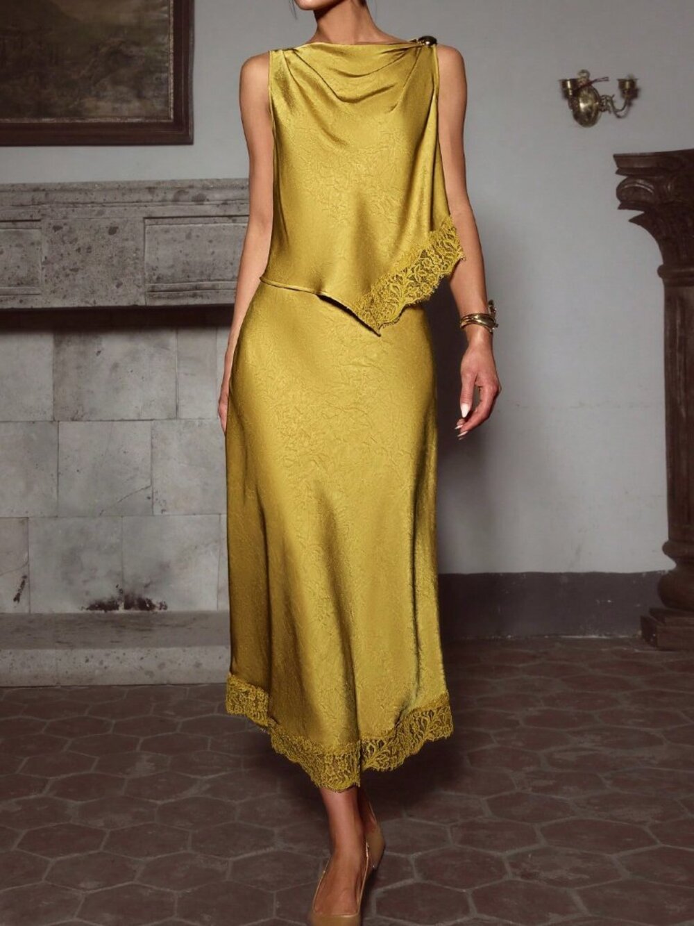 Turmeric Casual Women's Contrast Lace Asymmetrical Split Camisole Skirt Set